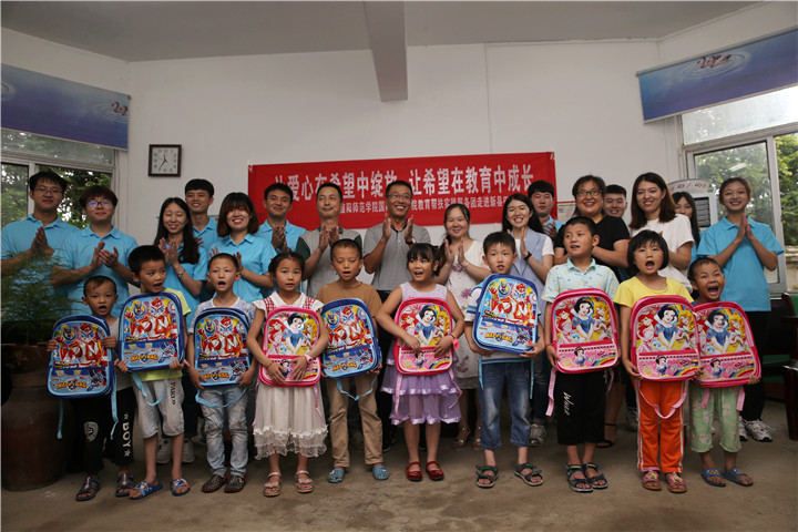 AT8V7711.JPG AT8V7711.JPG